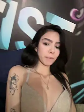 valentinagomez17 online show from June 7, 5:00 am