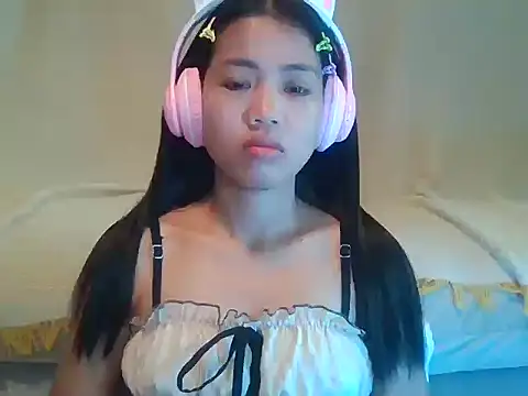 AnnewithanE online show from September 23, 2:58 am