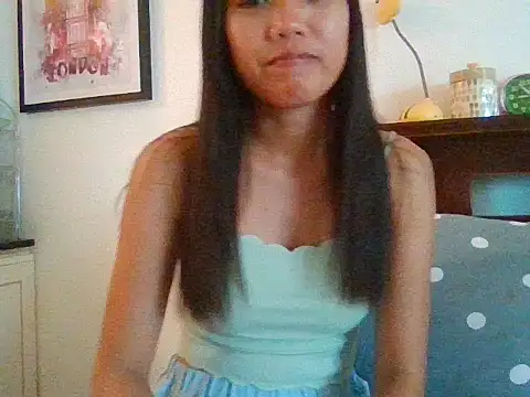 AnnewithanE online show from September 30, 10:09 am