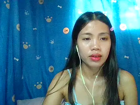 AnnewithanE online show from April 23, 11:29 pm