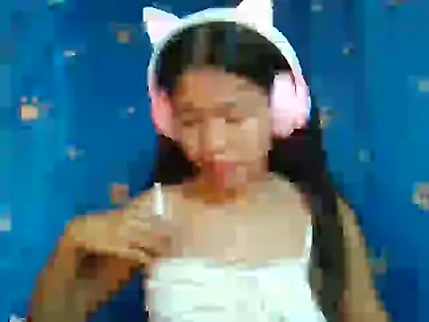 AnnewithanE online show from April 26, 1:47 am