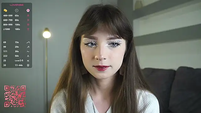 DreamyDaisy online show from September 28, 6:24 pm