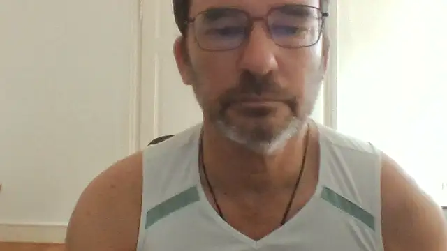 Snapshot of stallionrider88 chatting on September 20, 1:01 pm stallionrider88 online show from September 20, 1:01 pm