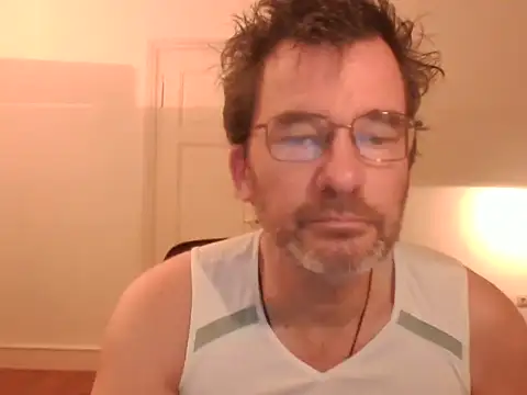 Snapshot of stallionrider88 chatting on October 11, 5:22 pm stallionrider88 online show from October 11, 5:22 pm