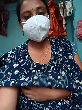 Snapshot of Mast-Haseena chatting on June 1, 12:18 pm Mast-Haseena online show from June 1, 12:18 pm