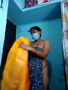 Snapshot of Mast-Haseena chatting on June 8, 1:20 am Mast-Haseena online show from June 8, 1:20 am