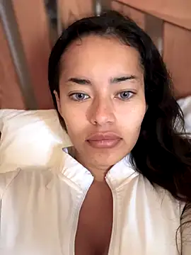 Snapshot of Risky_Workouts chatting on October 23, 8:46 am Risky Workouts online show from October 23, 8:46 am