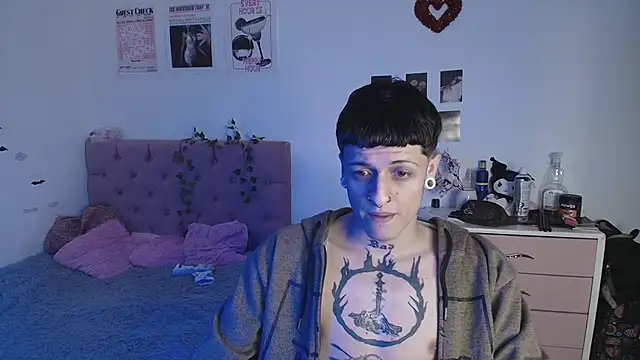 2cyboy  online show from September 11, 10:32 pm