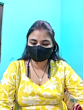 Snapshot of DivyaBhabhi69@xh chatting on May 16, 4:39 pm DivyaBhabhi69xh online show from May 16, 4:39 pm