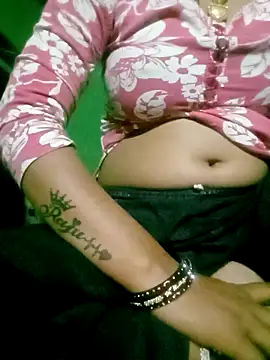 Hot tin74 online show from April 22, 5:58 pm