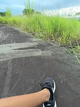 magraocam online show from April 2, 7:55 pm