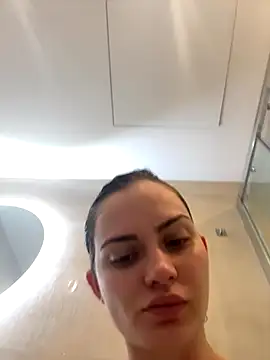 Snapshot of prettylittlefooxy chatting on November 17, 9:26 am prettylittlefooxy online show from November 17, 9:26 am