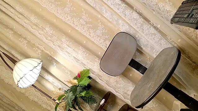 PrettyStranger online show from February 11, 11:37 am