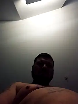 Snapshot of Jeremycle chatting on December 2, 7:36 am Jeremycle online show from December 2, 7:36 am