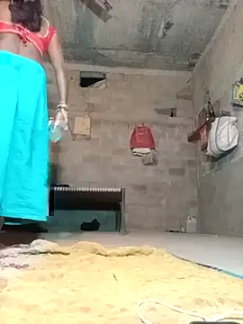 Snapshot of sadhna200 chatting on October 24, 6:48 pm sadhna200 online show from October 24, 6:48 pm