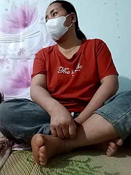 Snapshot of Linda885 chatting on December 16, 8:41 am Linda885 online show from December 16, 8:41 am