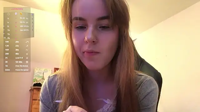 SiIver Dawn online show from September 20, 1:23 pm