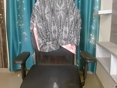 Your candy 47 online show from March 23, 4:55 pm