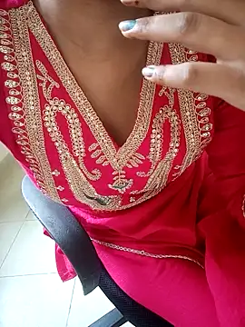 Pool Girls online show from December 18, 8:20 am