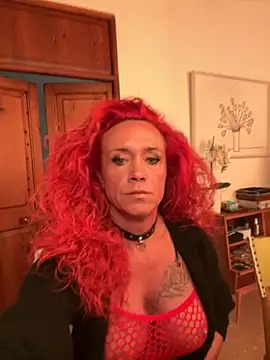 Snapshot of Hotmilfhamburg1 chatting on November 12, 5:08 am Hotmilfhamburg1 online show from November 12, 5:08 am