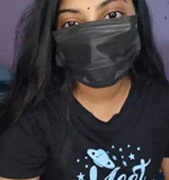 Snapshot of Telugu_sweet_couple_345 chatting on November 26, 8:15 am Telugu sweet couple 345 online show from November 26, 8:15 am