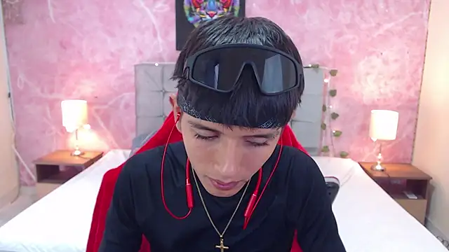 MAXIMILIANO  HOT online show from September 16, 5:58 pm