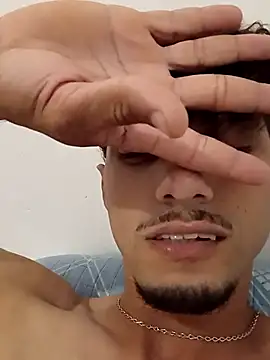 Snapshot of LPdusexo chatting on January 10, 4:31 pm LPdusexo online show from January 10, 4:31 pm