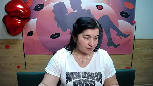 Snapshot of BridjetTur chatting on September 11, 11:32 am BridjetTur online show from September 11, 11:32 am