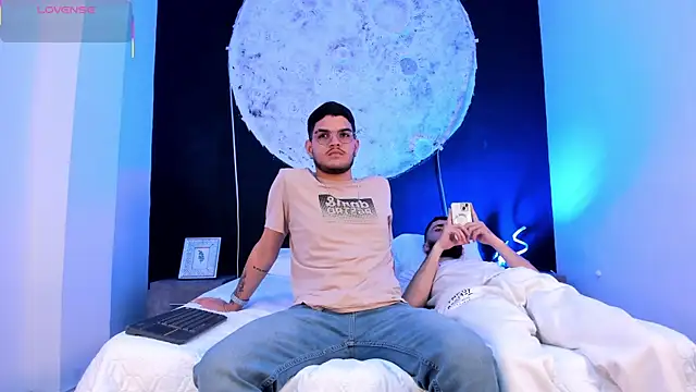 marcoAndMathew online show from September 25, 12:20 pm
