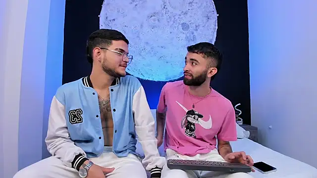 marcoAndMathew online show from September 29, 12:32 pm