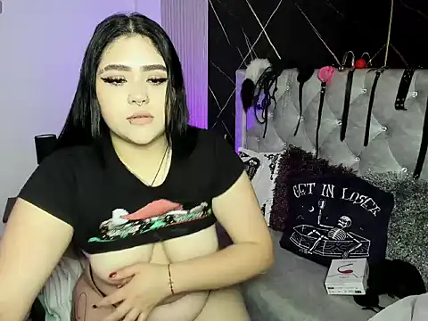 im bunny   online show from May 22, 11:49 am