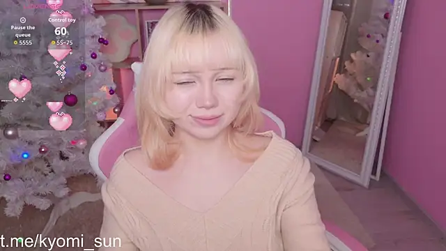 Kyomi Sun online show from December 16, 10:48 pm