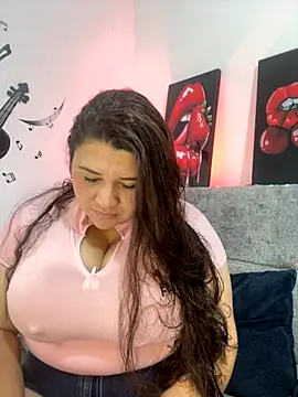 SafiroFer online show from October 11, 5:55 pm