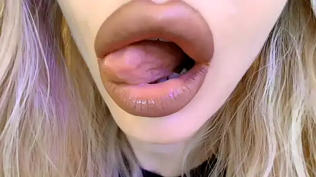 Politeeliza online show from May 12, 10:56 am