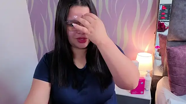 SamanthaPaImer online show from November 12, 5:02 pm