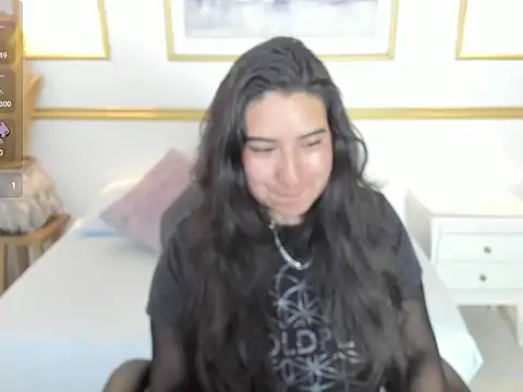 alice coopperx online show from October 30, 12:17 pm