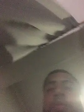 Bryan056  online show from May 16, 6:43 am
