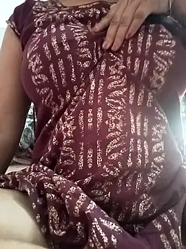 Snapshot of Hot-Jasmin chatting on November 14, 2:32 am Hot-Jasmin online show from November 14, 2:32 am