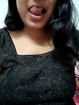 Snapshot of Hot-Jasmin chatting on November 25, 3:28 am Hot-Jasmin online show from November 25, 3:28 am