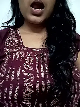 Snapshot of Hot-Jasmin chatting on December 17, 12:00 pm Hot-Jasmin online show from December 17, 12:00 pm