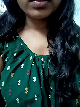 Snapshot of Hot-Jasmin chatting on December 19, 2:18 am Hot-Jasmin online show from December 19, 2:18 am