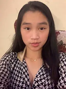 Snapshot of -Lie-06 chatting on September 27, 12:32 pm -Lie-06 online show from September 27, 12:32 pm