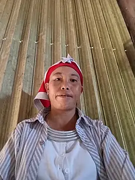 me-cute online show from November 15, 8:44 am