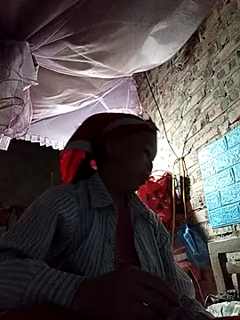 me-cute online show from November 28, 9:06 pm