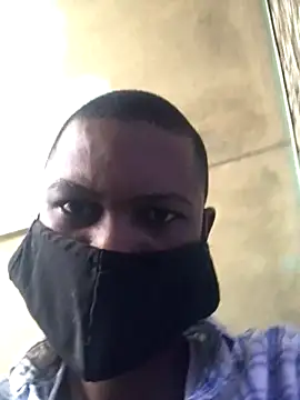 Snapshot of Monwai0 chatting on December 1, 9:25 am Monwai0 online show from December 1, 9:25 am