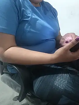 payal 261072  online show from February 24, 3:59 am