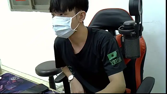 zhu000000 online show from October 15, 2:55 am