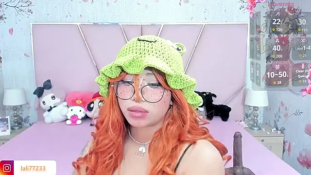 Snapshot of SafiroAgataaa chatting on June 18, 9:14 am SafiroAgataaa online show from June 18, 9:14 am