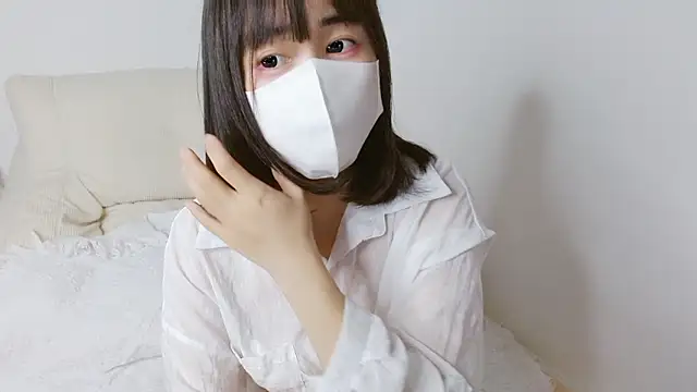 Snapshot of Zinzin_chan chatting on October 31, 6:58 am Zinzin chan online show from October 31, 6:58 am