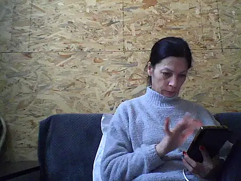 Snapshot of Milana38 chatting on October 22, 9:42 am Milana38 online show from October 22, 9:42 am